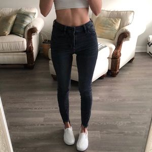 Black high-rise skinny jeans